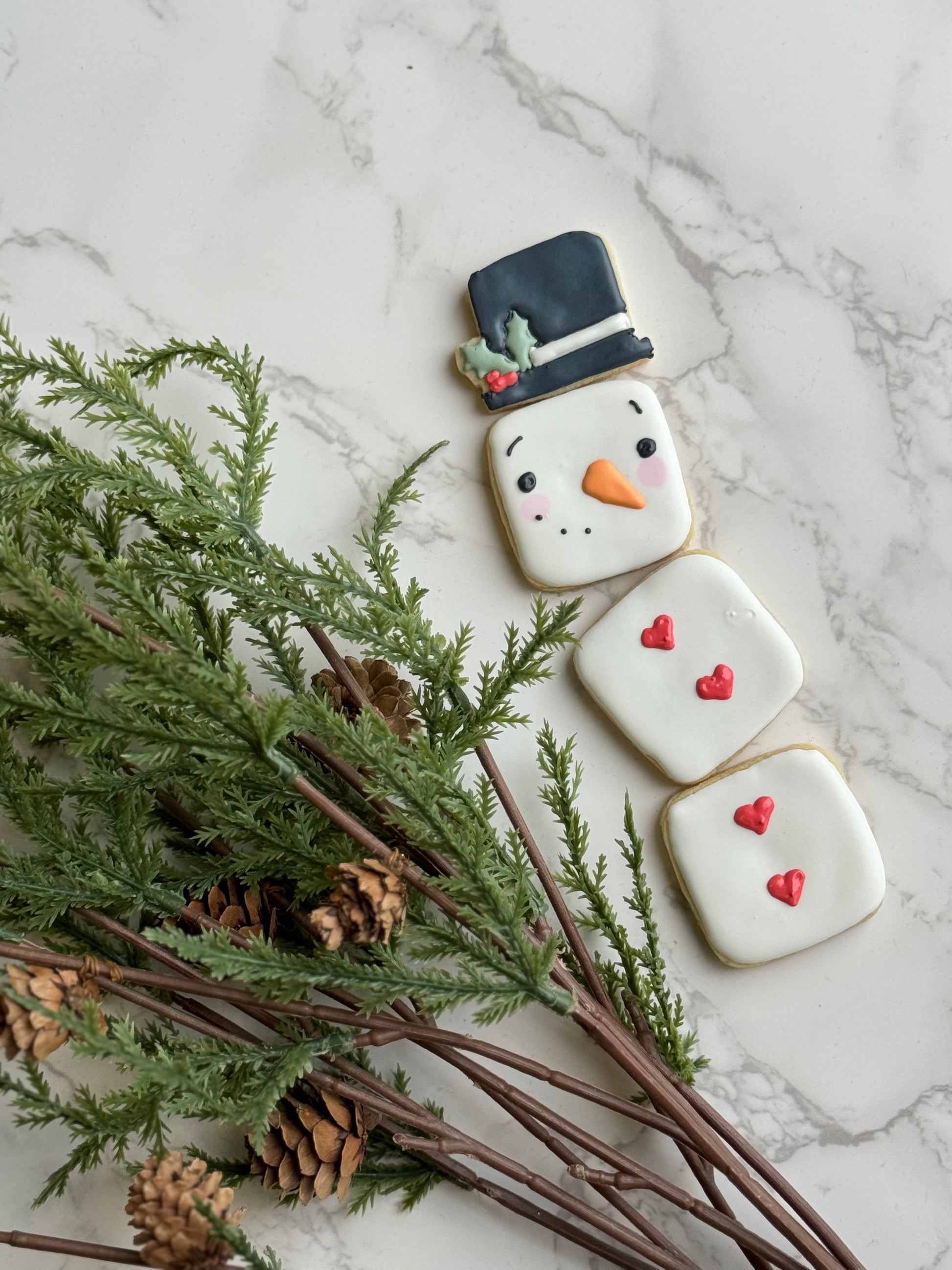 Mini snowman vegan cookies